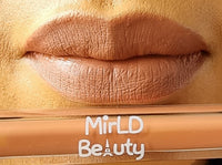 Rouge à lèvres liquide mat " MELO " 9 couleurs. Tenue 12H*