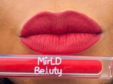 Rouge à lèvres liquide mat " MELO " 9 couleurs. Tenue 12H*